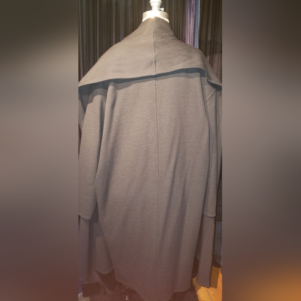 Vtg. Donna Karan 100% pure double sided wool knit shoulder pads cardigan coat L - Picture 10 of 16